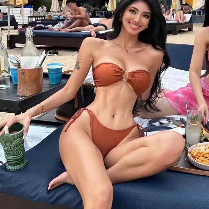 金棕咖比基尼抹胸沙滩性感泳装绑带超模肯豆金扣小众博主BIKINI