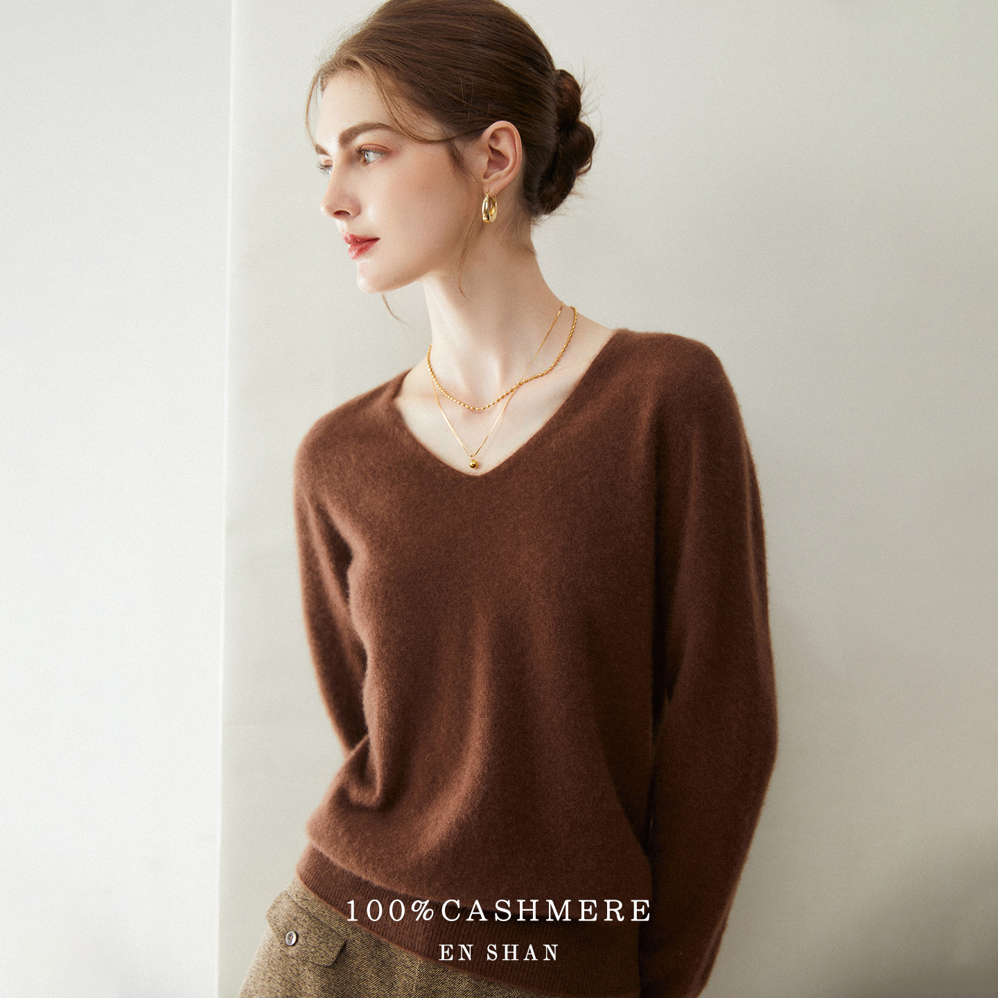 无缝一体100纯山羊绒V领显瘦打底