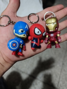 库存货默认电池坏了钥匙扣挂件声光复仇者手办钥匙链动漫周边挂饰