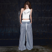 美式 极简 慵懒感拼色腰头印花条纹休闲裤 Amyway 斜肩背心套装