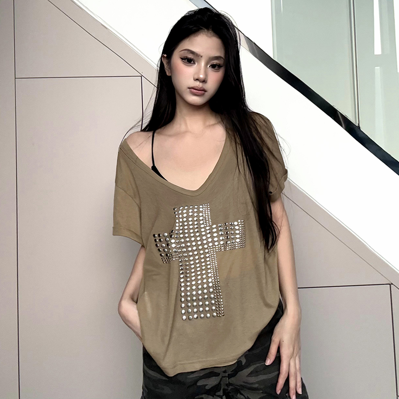 【美式辣妹】小众十字架钉珠短袖
