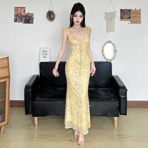 【田园清新】法式复古纯欲吊带裙