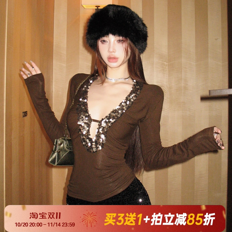 辣妹复古格调T恤收腰长袖