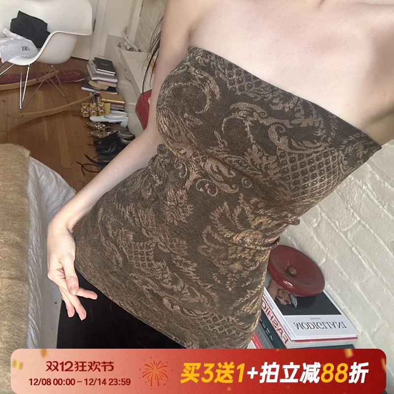 浮雕暗纹印花美式无袖抹胸