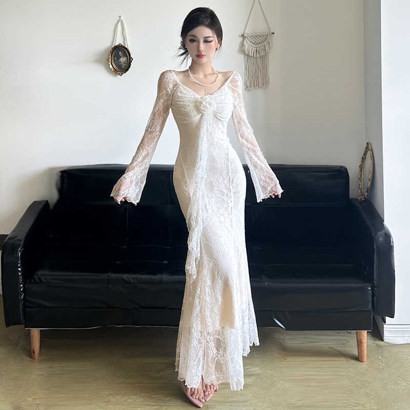 蕾丝拼接网纱长裙花卉纯欲复古