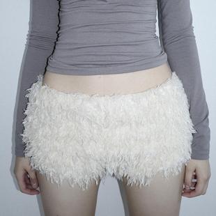 Amyway 复古百搭毛毛拼接白色羽毛流苏设计性感短裙 纯欲辣妹