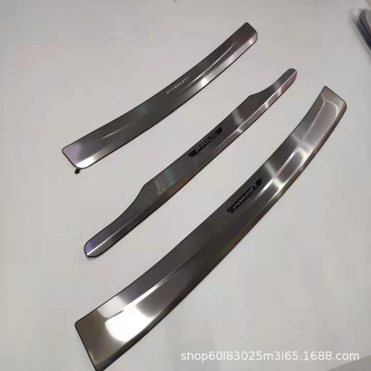 08-20款普锐斯后护板后备箱亮片