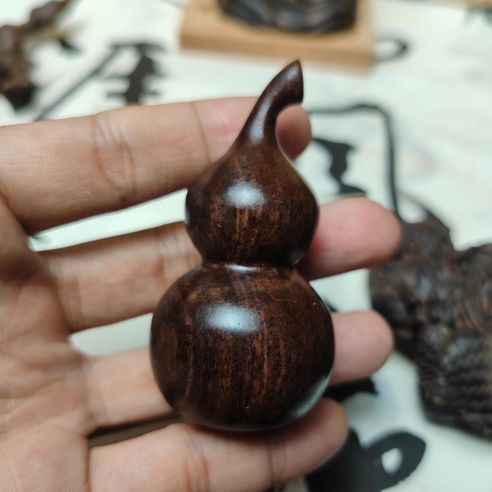 原创干印尼达拉沉香木雕