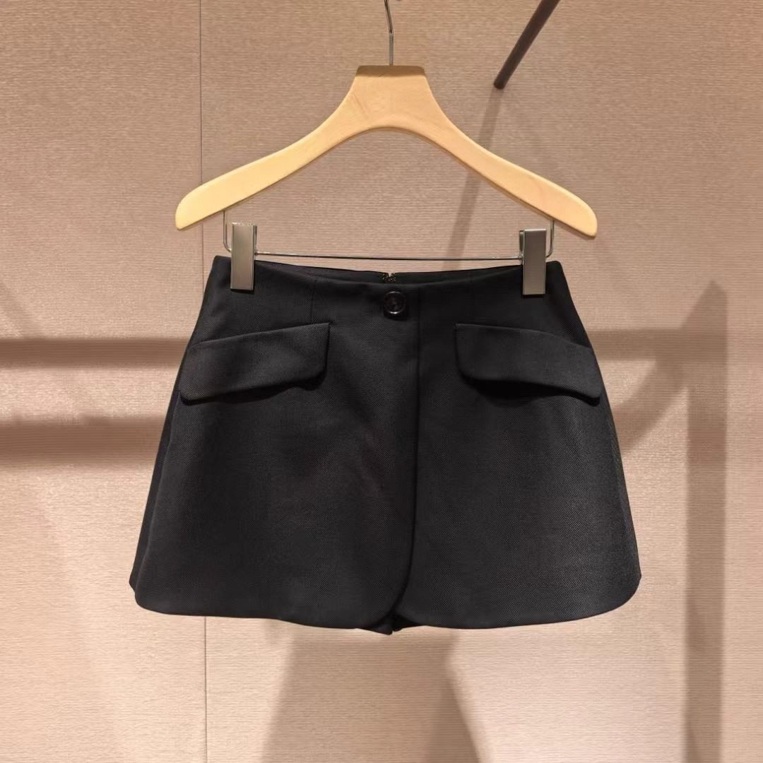 JR 专柜正品 2025秋季新款 简约羊毛显瘦阔腿高腰短裤女XRJ4Y08D