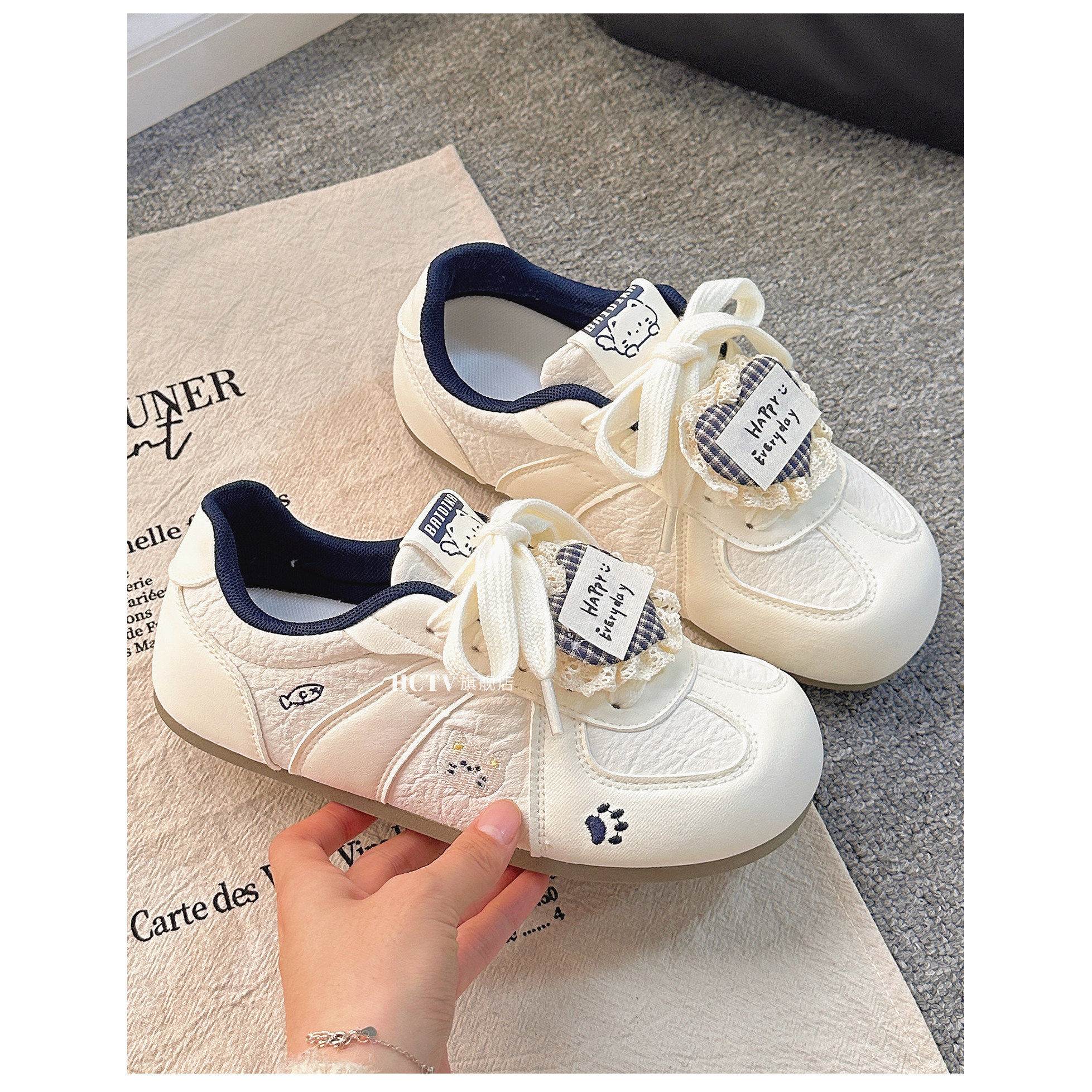 可爱小白鞋女百搭配小裙子的鞋子学生休闲板鞋显脚小不累脚德训鞋,女鞋,德训鞋,淘宝优惠券,粉丝福利购,淘宝优惠卷