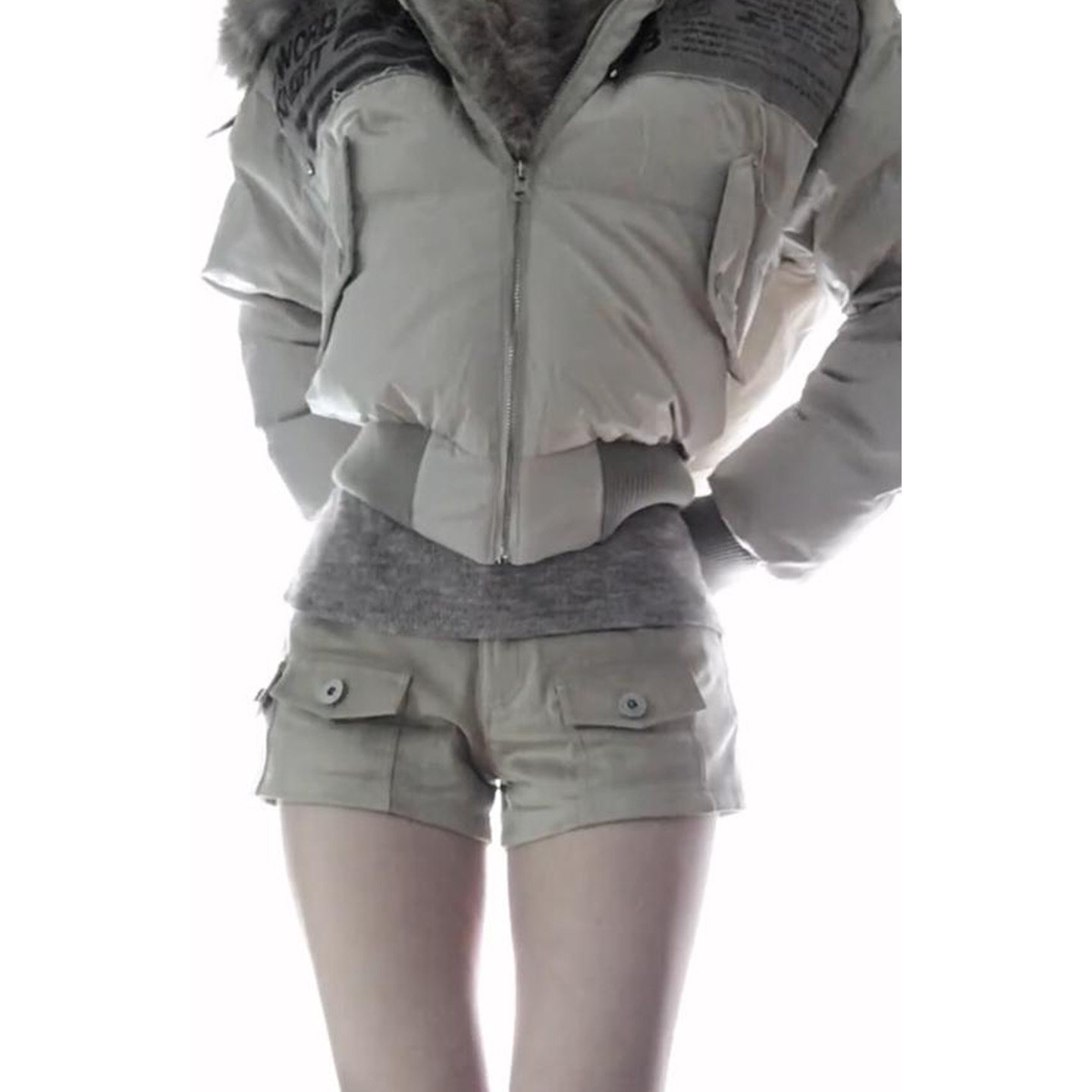 卡其色扣子装饰工版短裤女2026新款辣妹百搭休闲修身显瘦包臀裤,女装/女士精品,短裤,淘宝优惠券,粉丝福利购,淘宝优惠卷