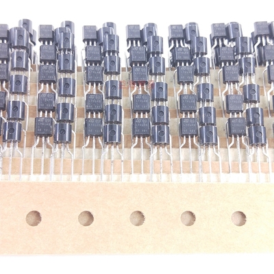 全新原装进口 L78L05A 三端稳压器三极管 L78L05ACZ 直插TO92编带