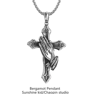 ins嘻哈祷告吊坠复古祈祷之手十字架项链潮男个性 百搭钛钢饰品