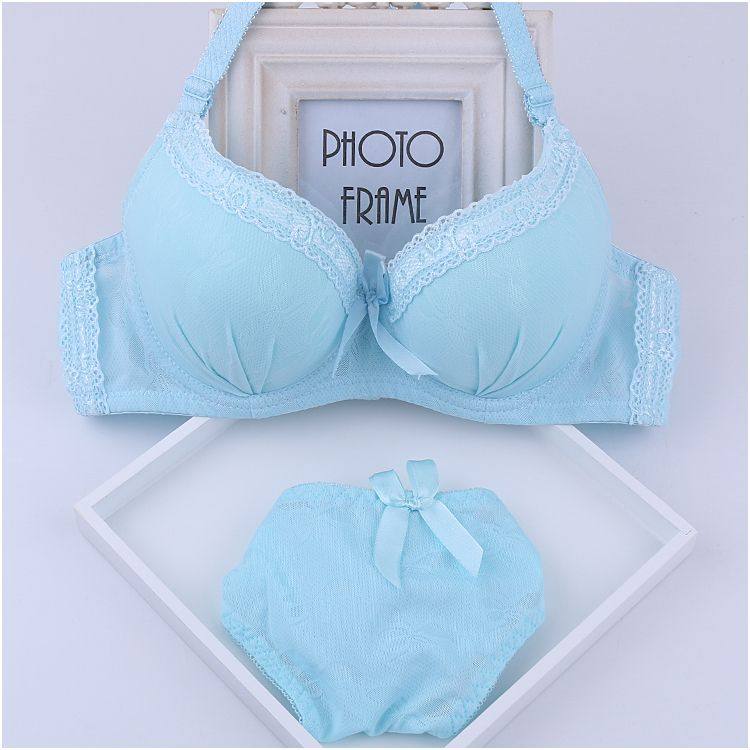 少女有钢圈蕾丝性感小胸聚拢調整型文胸罩学生16-18-20岁内衣套装