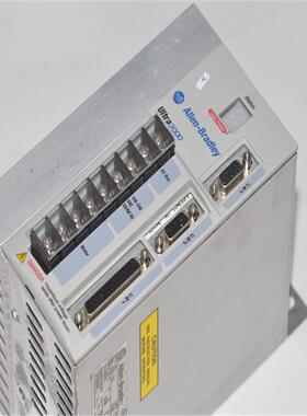 Allen-Bradiey AB 伺服器驱动器 2098-DSD-010 Ultra3000 系列