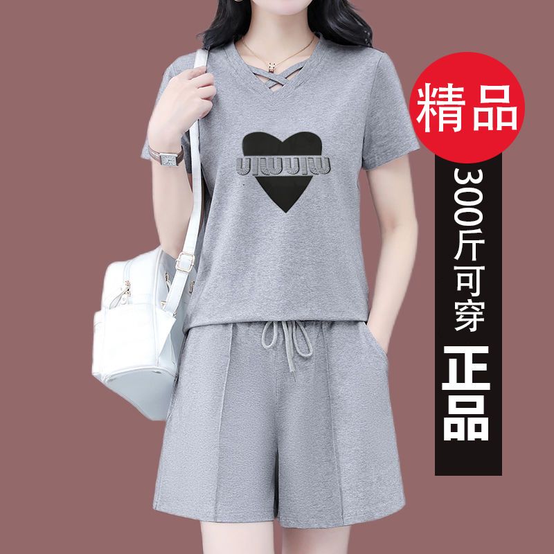 夏季新款大码短袖运动套装女时尚高腰短裤中年妈妈跑步休闲两件套