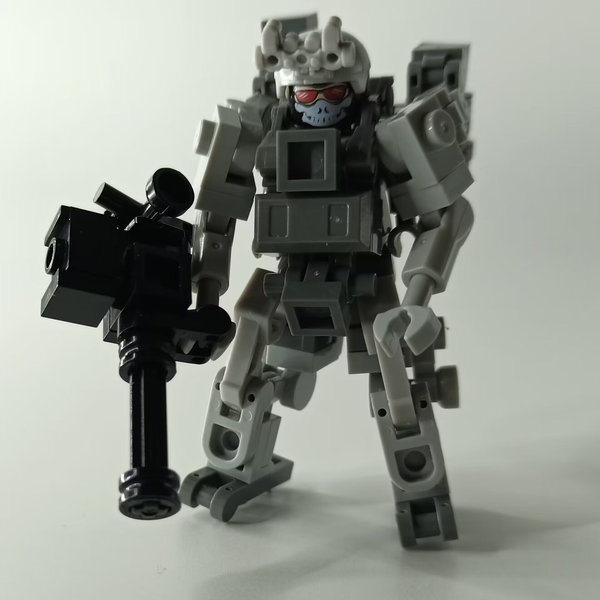 中国积木原创moc可载人动力外骨骼单兵机甲装甲军事男孩拼装玩具