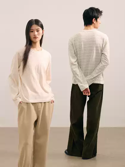 No Logo / Loose Fit *Multi-Color Stripes Lazy and Relaxed Round Neck Long-Sleeved Vintage Street T-Shirt