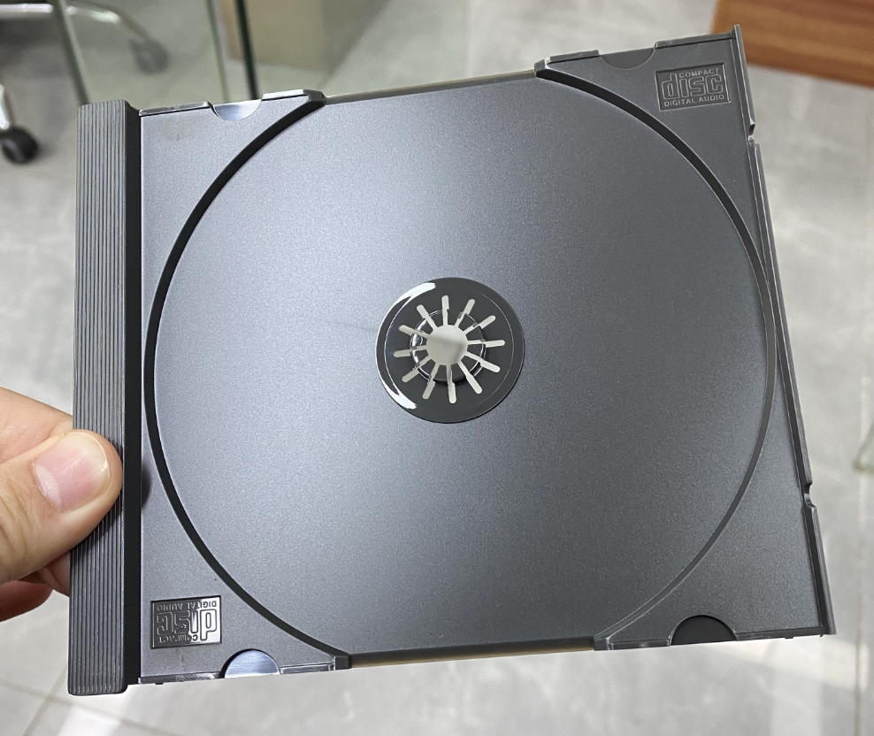 2元/个。原版进口 灰色 CD托盘。 12爪CD托盘