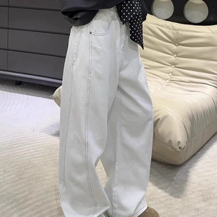 胖mm梨形身材宽松高腰显瘦阔腿裤 白色弯刀牛仔裤 大码 新款 子 女春季