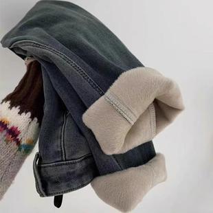 大码复古加绒直筒牛仔裤女秋冬新款高腰胖MM梨形身材宽松阔腿长裤