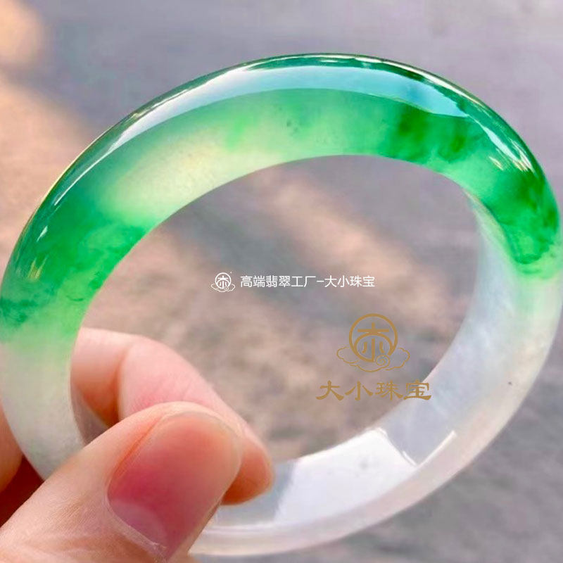 大小珠宝正冰起光辣阳绿天然翡翠手镯正圈56老坑种正阳绿缅甸玉镯