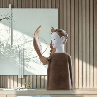 北欧抽象雕塑人与飞鸟摆件售楼处样板房间客厅玄关桌面艺术装 饰品