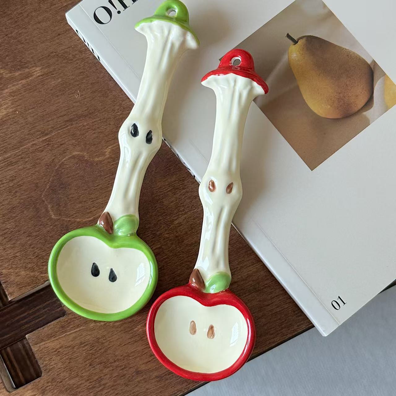 可爱苹果陶瓷调羹勺子家用吃饭勺