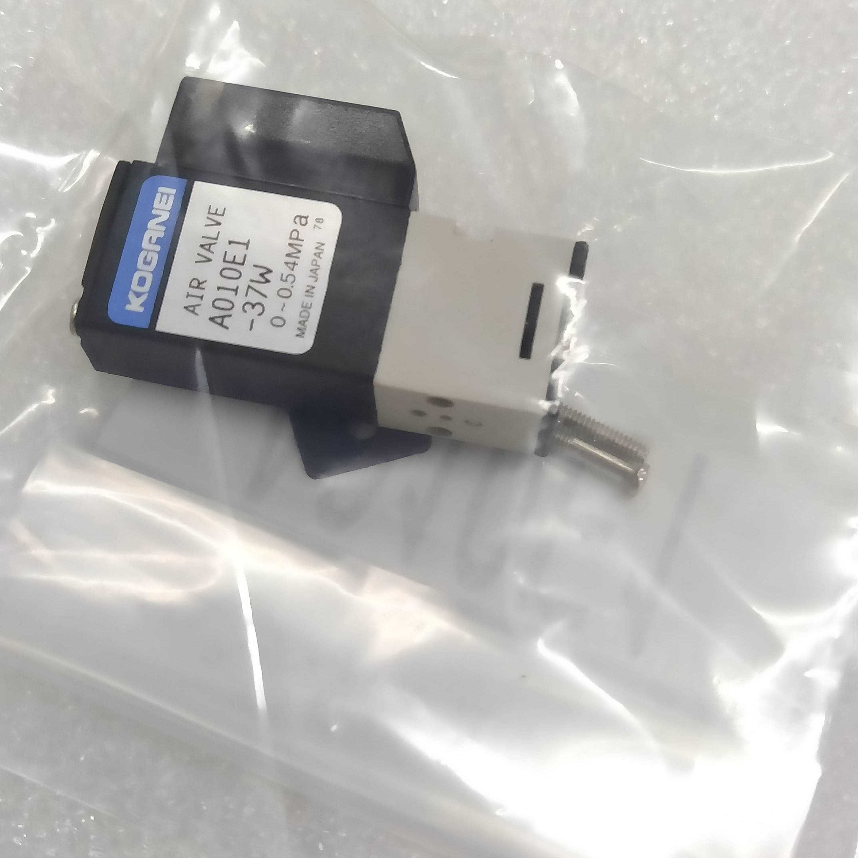 KM1-M7163-20X雅马哈贴片机吹气电磁阀A010E1-37W YV100YG200