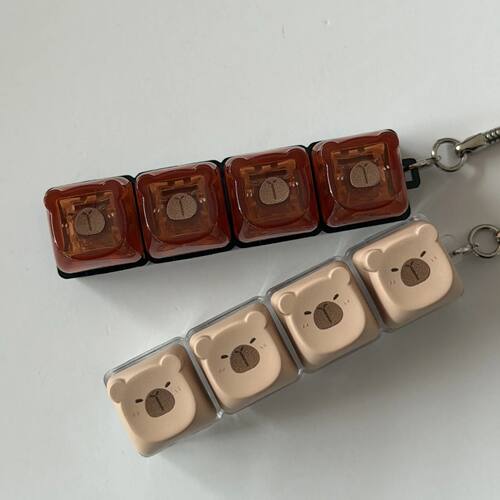 Cute Kapybara Keyboard Keychain 4 Keys Keyboard Stress Relie