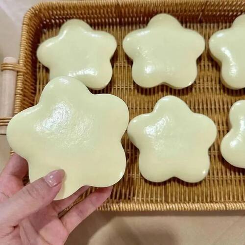 Yellow Squishy Star Fidget Toy Slow Rising Pinch Anti-anxiet