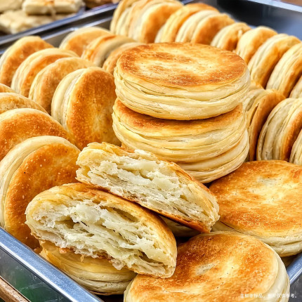 千层香酥火烧山东烧饼特产全麦纯手工杠子头面点食麦香大馒头早餐