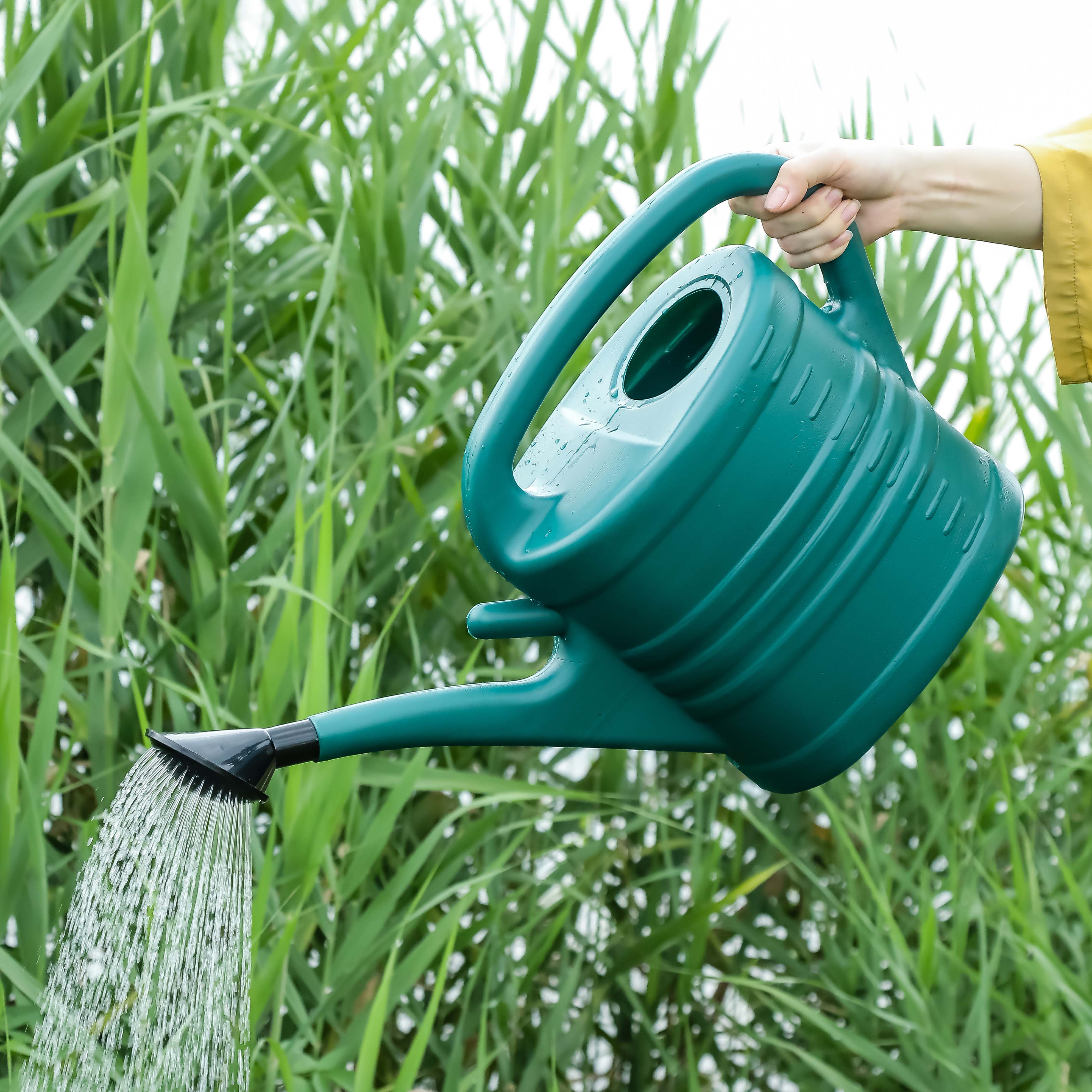 如云园艺洒水壶好用园艺新料生产