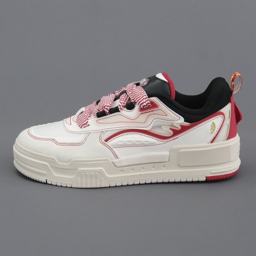 安踏男鞋板鞋春款轻便透气防滑耐磨厚底低帮运动休闲鞋112418041