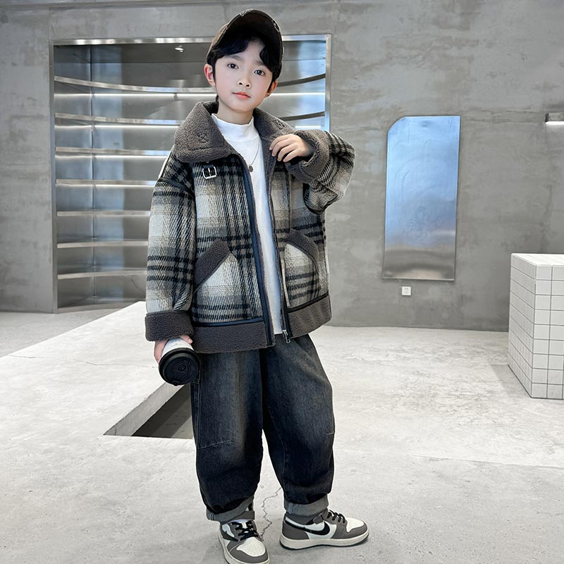 男童羊羔绒外套秋冬款2025新款冬季加绒加厚中大儿童男孩冬装棉服