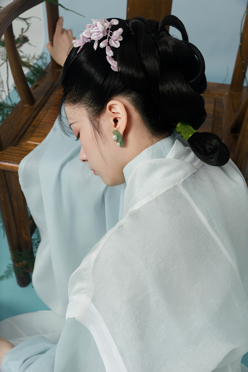 有松&middot;雪 明制原创汉服女晚明风黑色立领改良包肩比甲