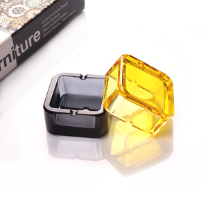 水晶玻璃烟灰缸小号欧精致方形金色创意礼品时尚个性茶几酒店客房