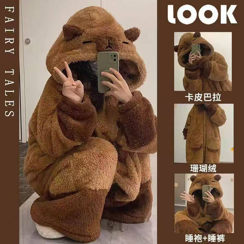 可爱卡通小浣熊珊瑚绒连体睡衣