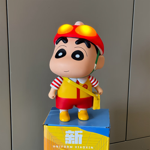 蜡笔小新发光校服大号背包手办