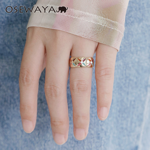 OSEWAYA复古彩色珐琅菱格宽戒指