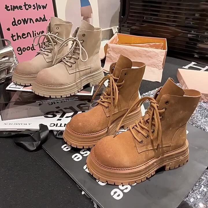 欧货磨砂真皮马丁靴2025年新款字母翻领机车靴大黄靴两穿松糕女鞋