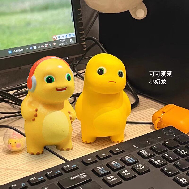 小奶龙不服气捏捏乐慢回弹玩具解压神器发泄网红萌宠可爱搞笑