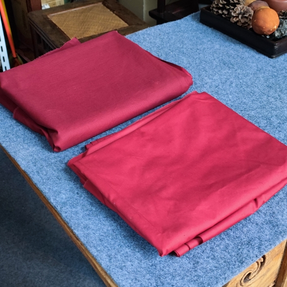 江南老布料两块