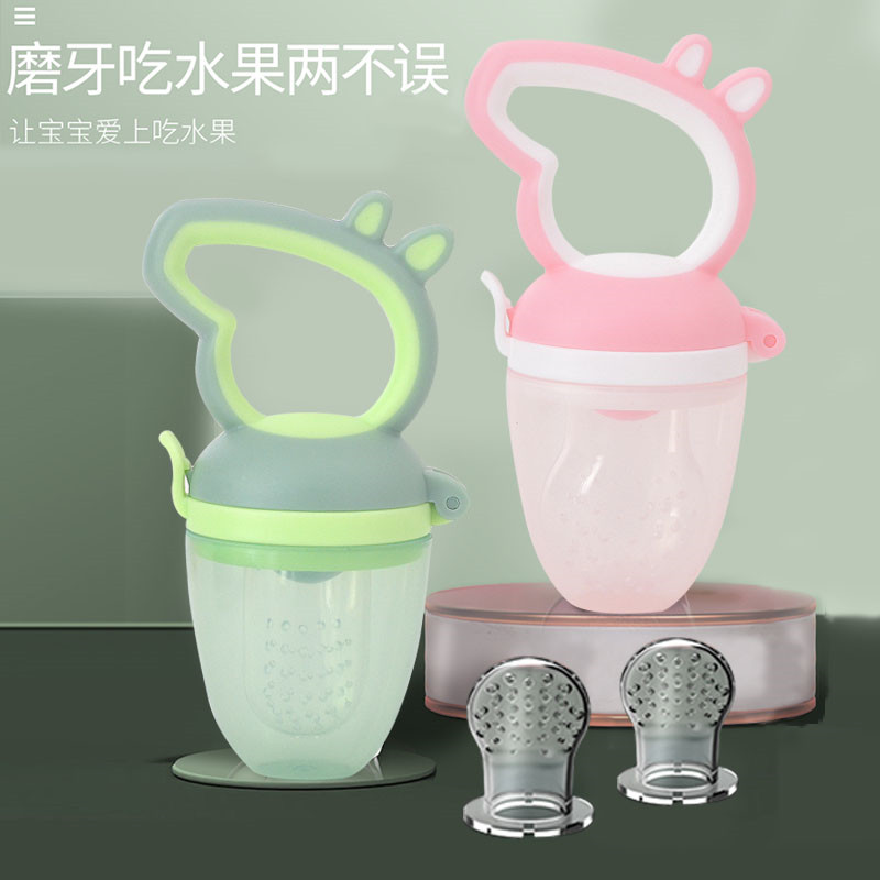 宝宝吃水果汁咬咬袋果蔬乐