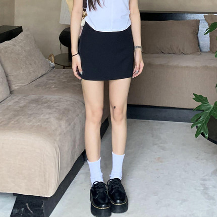 橘子树在哪儿美式辣妹黑色西装半身裙女春季款高腰包臀a字短裙子