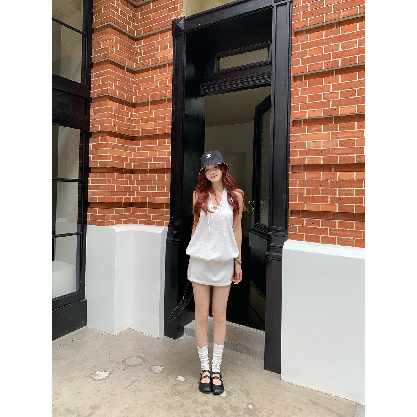 橘子树在哪儿纯欲风白色套装女夏挂脖系带吊带背心a字短裙两件套