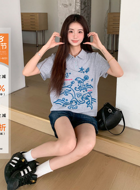 橘子树在哪儿灰色印花polo领短袖t恤女夏季复古显瘦独特漂亮上衣