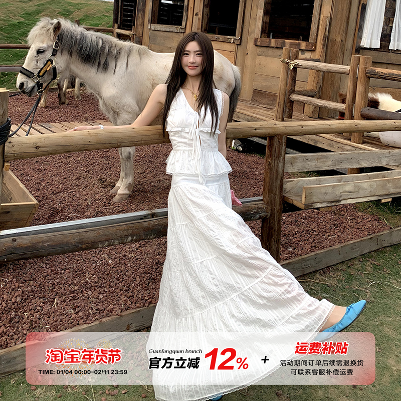 橘子树在哪儿韩系白色套装女春夏纯欲风甜美显瘦吊带半身裙两件套