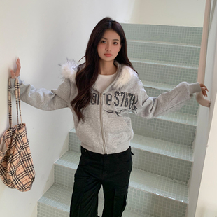 橘子树在哪儿复古毛领卫衣外套女秋季慵懒风休闲宽松拉链开衫上衣