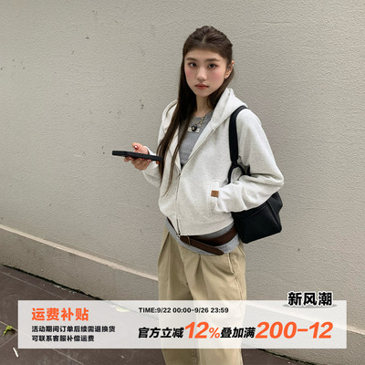 橘子树在哪儿短款连帽卫衣外套女